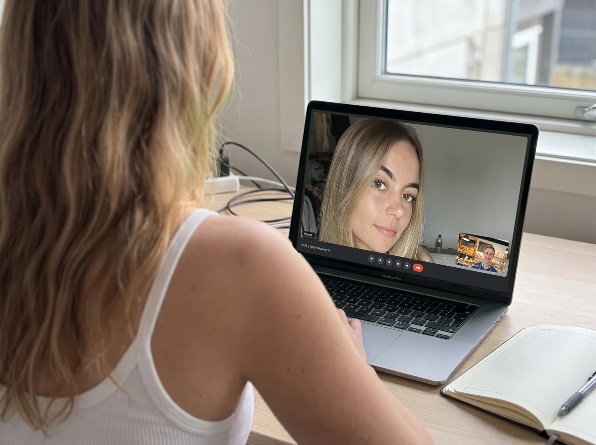 Margot en visio avec une cliente